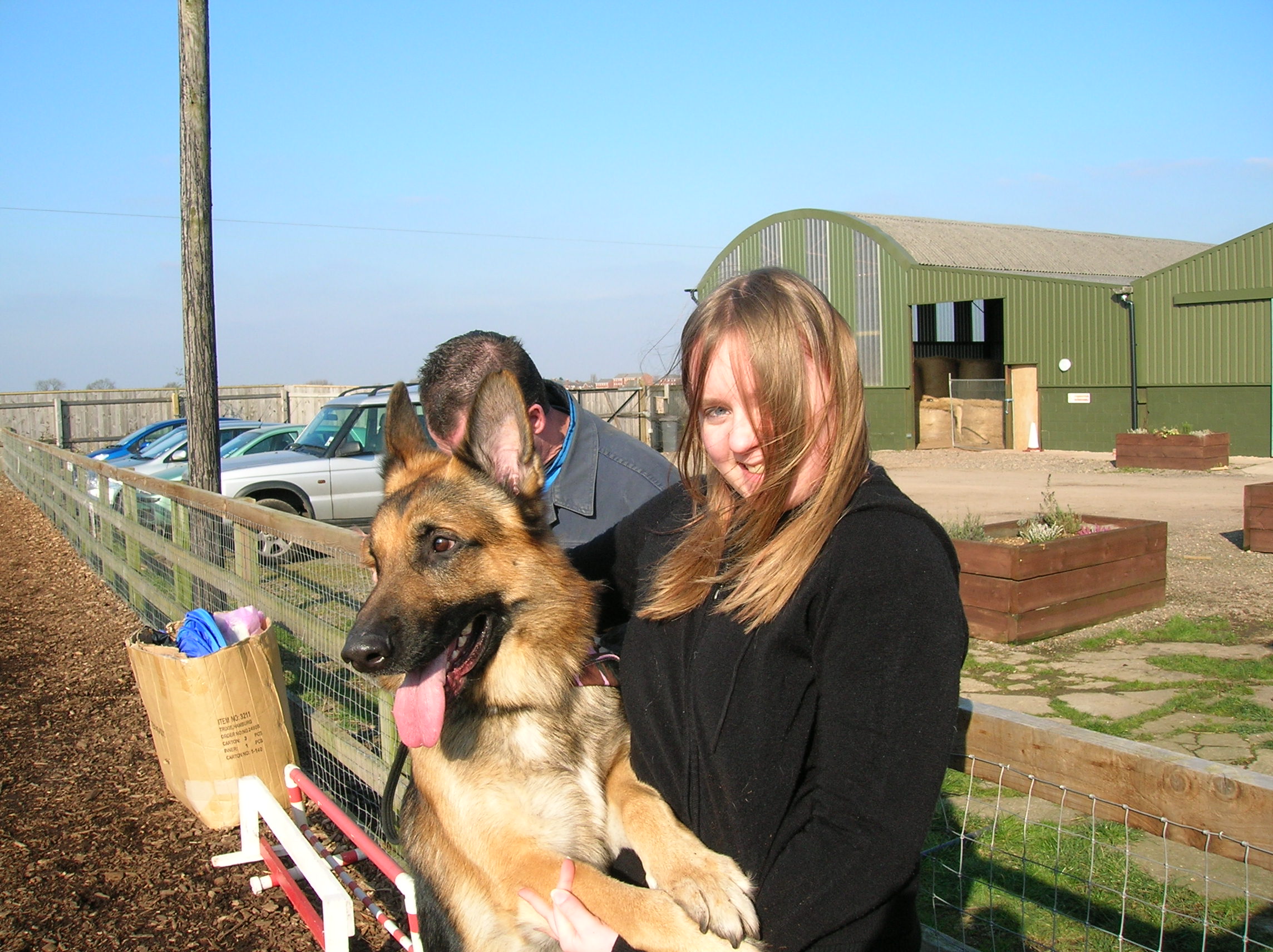 Jansires Aces High - Dog having a hug